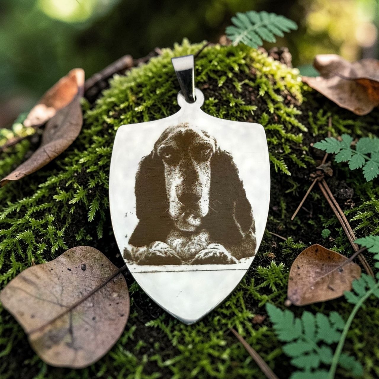 Гравіювання на металевому жетоні